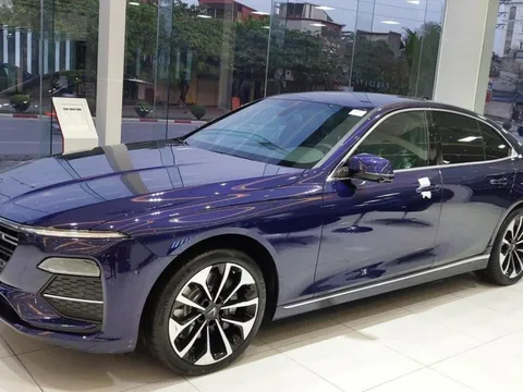 Đại lý xả kho VinFast Lux A2.0: Bản Plus còn 600 triệu, rẻ gần ngang City, Vios