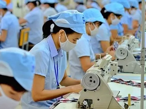 Doanh nghiệp dệt may nỗ lực đổi mới trước khó khăn xuất khẩu