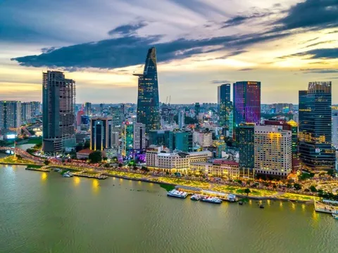 Việt Nam đứng thứ 3 khu vực ASEAN về GDP (PPP), bao giờ vượt Thái Lan?