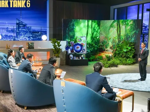 CEO tin đội IT nên bán nhà đổ 8,7 tỷ khởi nghiệp, ứng dụng học tiếng Anh 8 năm tuổi mỗi tháng thu về 30 triệu đồng, Shark Minh cảm thán: “Dừng lại đi!”