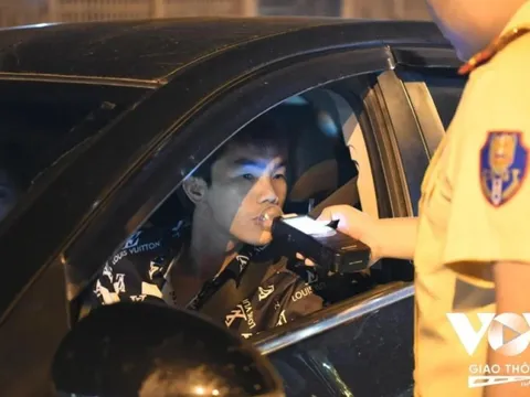 Cân nhắc quy định “cấm người có nồng độ cồn lái xe”: Nên hay không?