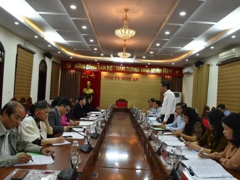 Đoàn công tác Hội Luật gia Việt Nam làm việc với Thường trực Tỉnh uỷ Nghệ An