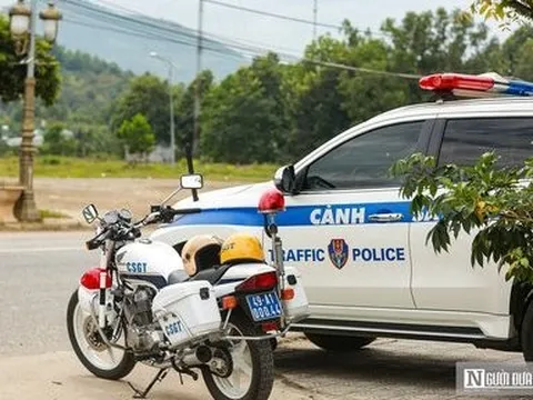 Công an tỉnh Lâm Đồng ra quân kiểm soát ATGT trên QL 20