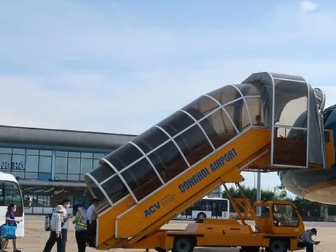 Đi lại dịp Tết Nguyên đán 2024: Hàng không nhờ đường sắt, đường bộ 'chia lửa'