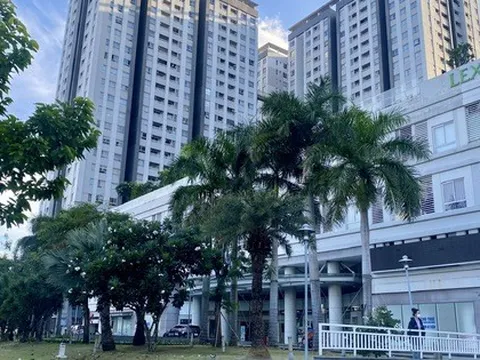 Bị cư dân chung cư kiện, đại diện Văn phòng Đăng ký đất đai TP HCM vắng mặt tại tòa