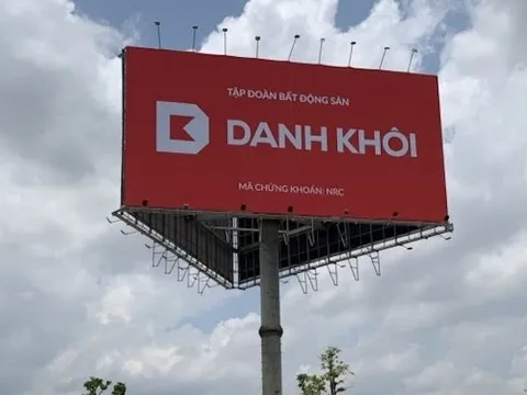 Nợ quá hạn gần 100 tỷ đồng tiền thuế, một công ty bất động sản niêm yết bị cưỡng chế ngừng sử dụng hóa đơn