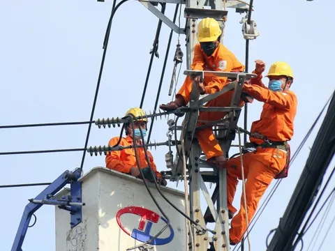 Top 10 doanh nghiệp lớn nhất Việt Nam: Samsung vững ngôi vương, EVN và Thế giới Di động không còn trong danh sách