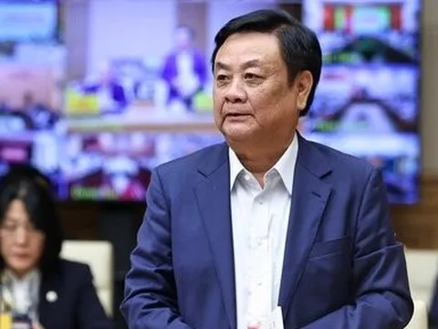 Bộ trưởng kể chuyện đi du lịch, gợi ý doanh nghiệp nên "dấn thân thêm chút nữa"
