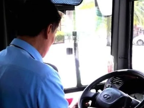 Mắc các chứng bệnh nào về tim mạch thì không được học lái xe?