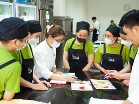 Cô gái đưa Cái Lò Nướng từ căn bếp nhỏ đến thương hiệu vạn người mê