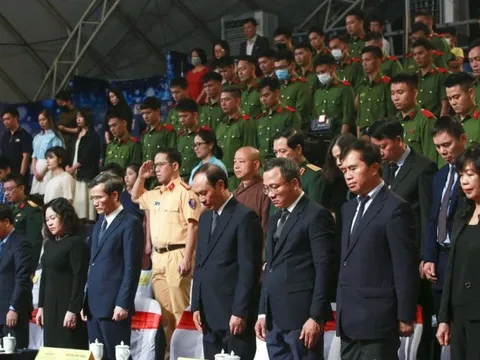 Tổ chức Lễ tưởng niệm các nạn nhân tử vong do tai nạn giao thông vào tối 19/11