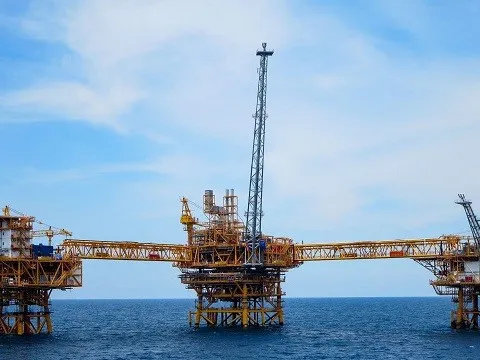 PVN cùng các nhà thầu muốn rót thêm 1,3 tỷ USD cho giai đoạn 2B của mỏ Sư Tử Trắng