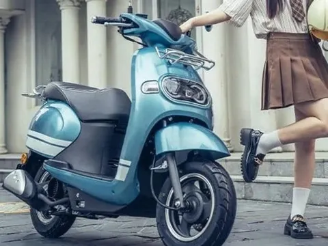 Honda ra mắt mẫu xe tay ga giá rẻ hơn cả Vision, thiết kế sang trọng không kém Vespa