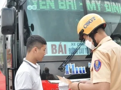 Đừng chỉ “cấp”, không “quản”