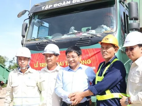 Chính thức thi công đường Hồ Chí Minh đoạn Chơn Thành - Đức Hòa gần 2.300 tỷ đồng