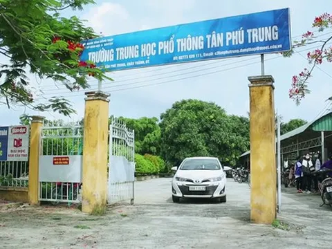 Phó hiệu trưởng ở Đồng Tháp tử vong trong tư thế treo cổ