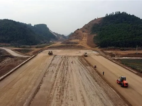 Đề xuất bổ sung một số dự án giao thông được thí điểm chính sách đặc thù