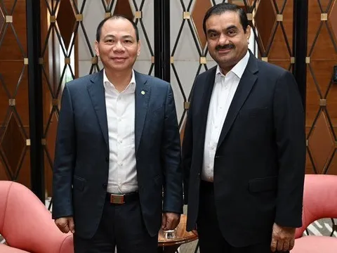 Tỷ phú Ấn Độ vừa gặp ông Phạm Nhật Vượng giàu có và quyền lực thế nào: Là ông trùm lĩnh vực năng lượng, từng chi "núi tiền", mời 22.000 khách dự đám cưới con trai