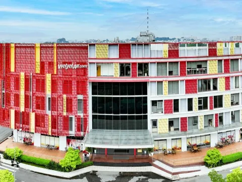 Thế nào là một Học viện Hàng không chuẩn quốc tế?