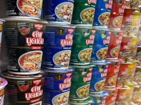 Tiêu thụ mì ăn liền của thế giới lên mức kỷ lục do khủng hoảng chi phí sinh hoạt