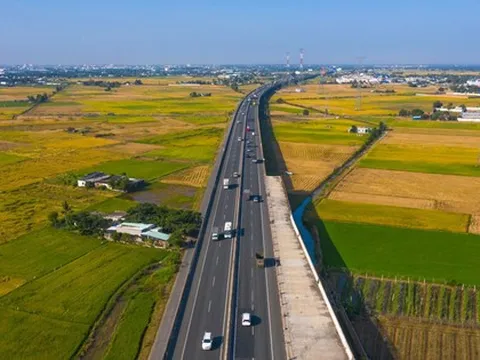 Đường cao tốc đầu tiên của Việt Nam bây giờ ra sao?