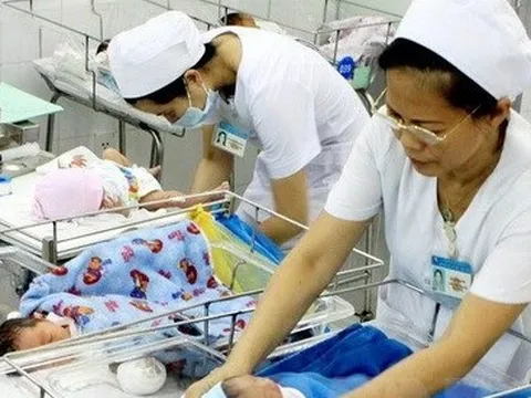 Vận động kết hôn trước tuổi 30: Cần thiết và đầy sức thuyết phục