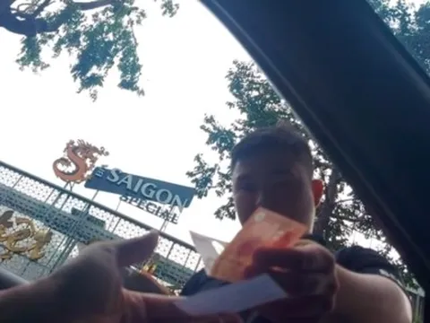 Quận 3, Tp.HCM: Ngang nhiên thu phí giữ xe ô tô