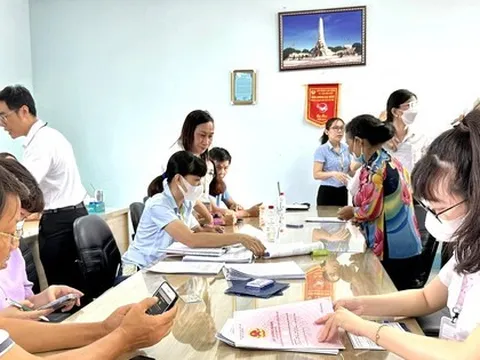 Lý do hơn 1.100 công chức, viên chức Bình Dương xin thôi việc