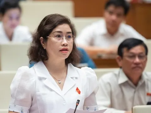 Băn khoăn bỏ mức lương hưu tối thiểu dẫn đến 'nghèo hóa'