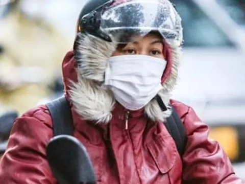 Không khí lạnh tăng cường sắp tràn về, Biển Đông xuất hiện vùng áp thấp