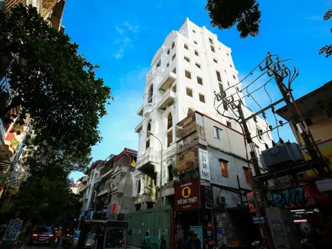 “Lâu đài” của “đại gia”: Không lập biên bản vi phạm vì nếu lập sẽ phải phạt và dỡ?