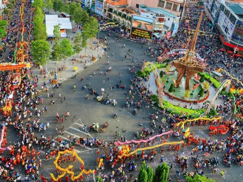 Không phải Hà Nội, TP HCM, đây mới là tỉnh có mức tăng dân số và thu nhập bình quân đầu người cao nhất cả nước