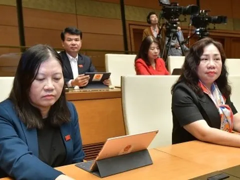 Quốc hội thông qua 5 dự án luật trong tuần làm việc cuối của Kỳ họp thứ 6