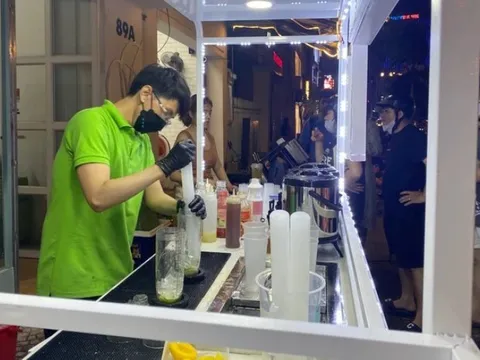Trà chanh giã tay "hot" gấp đôi trà mãng cầu, các chủ quán phải làm gì khi hàng loạt trend nối tiếp nhau?