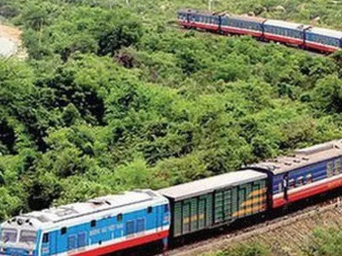 Còn khoảng 119.000 vé tàu Tết Nguyên đán 2024