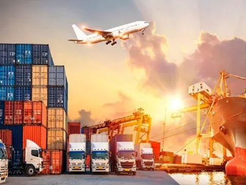 Kỳ vọng xuất nhập khẩu "bứt phá", chờ kỷ lục mới năm 2024
