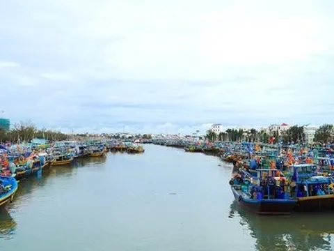 Bình Thuận: Tàu cá bị hỏng máy, 14 ngư dân kêu gọi hỗ trợ khẩn cấp