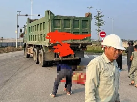 Cháu tử vong, ông bị thương trên đường đi học về