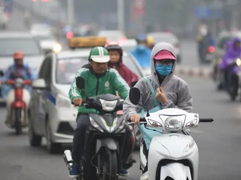 Không khí lạnh tràn về, miền Bắc rét đậm dưới 11 độ C, miền Trung mưa lớn