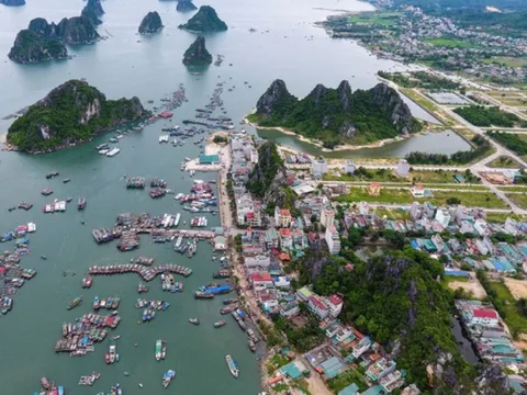 Huyện duy nhất cả nước có cả cao tốc, sân bay và cảng biển, sắp quy hoạch lên thành phố