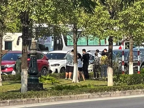 Đằng sau những bức ảnh TNGT: Tai nạn liên hoàn giữa 4 xe tại Hải Phòng