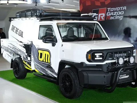 Toyota Hilux Champ ra mắt: Giá quy đổi từ 317 triệu, tùy biến nhiều kiểu dáng, dễ thành hàng hot cho dân kinh doanh dịch vụ khi về Việt Nam