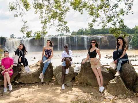 Một ngày trải nghiệm của 10 Hoa hậu Hoà bình Thế giới tại Buôn Ma Thuột