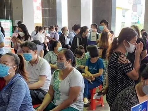 Hơn 150.000 người ở TP.HCM được hưởng trợ cấp thất nghiệp