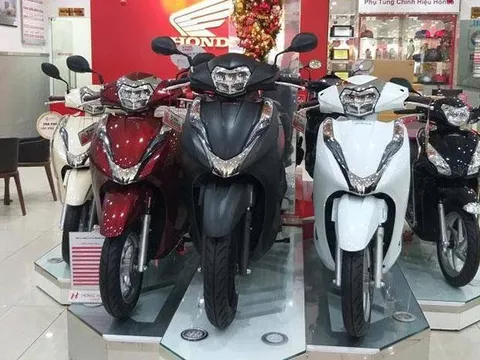 Giá xe máy tiếp tục dò đáy mới, Honda SH, Air Blade rẻ chưa từng có, Winner X thấp hơn mức đề xuất 16 triệu đồng