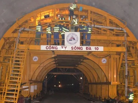 Sông Đà 10 bị phạt và truy thu gần 1,2 tỷ đồng tiền thuế