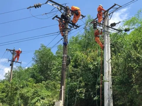 Quảng Nam còn hàng nghìn hộ dân chưa có điện