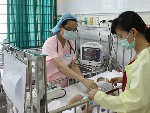 Hà Nội đã ghi nhận ca mắc ho gà, bệnh lây lan và nguy hiểm như thế nào?