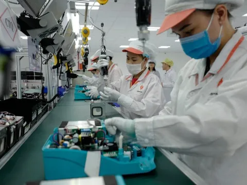 PMI tháng 11/2023 giảm còn 47,3 điểm, chuyên gia nhận định gì về triển vọng sản xuất năm 2024?