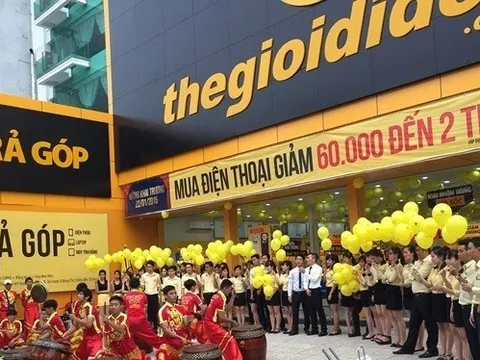 Nỗi buồn cuối năm của nhân viên Thế giới di động: Từng được thưởng Tết tới 9 tháng lương, nay đối mặt với thông tin 200 cửa hàng bị đóng cửa